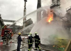 山东一地爆炸事故，威力巨大，震碎一公里外窗户，周边居民惊魂未定